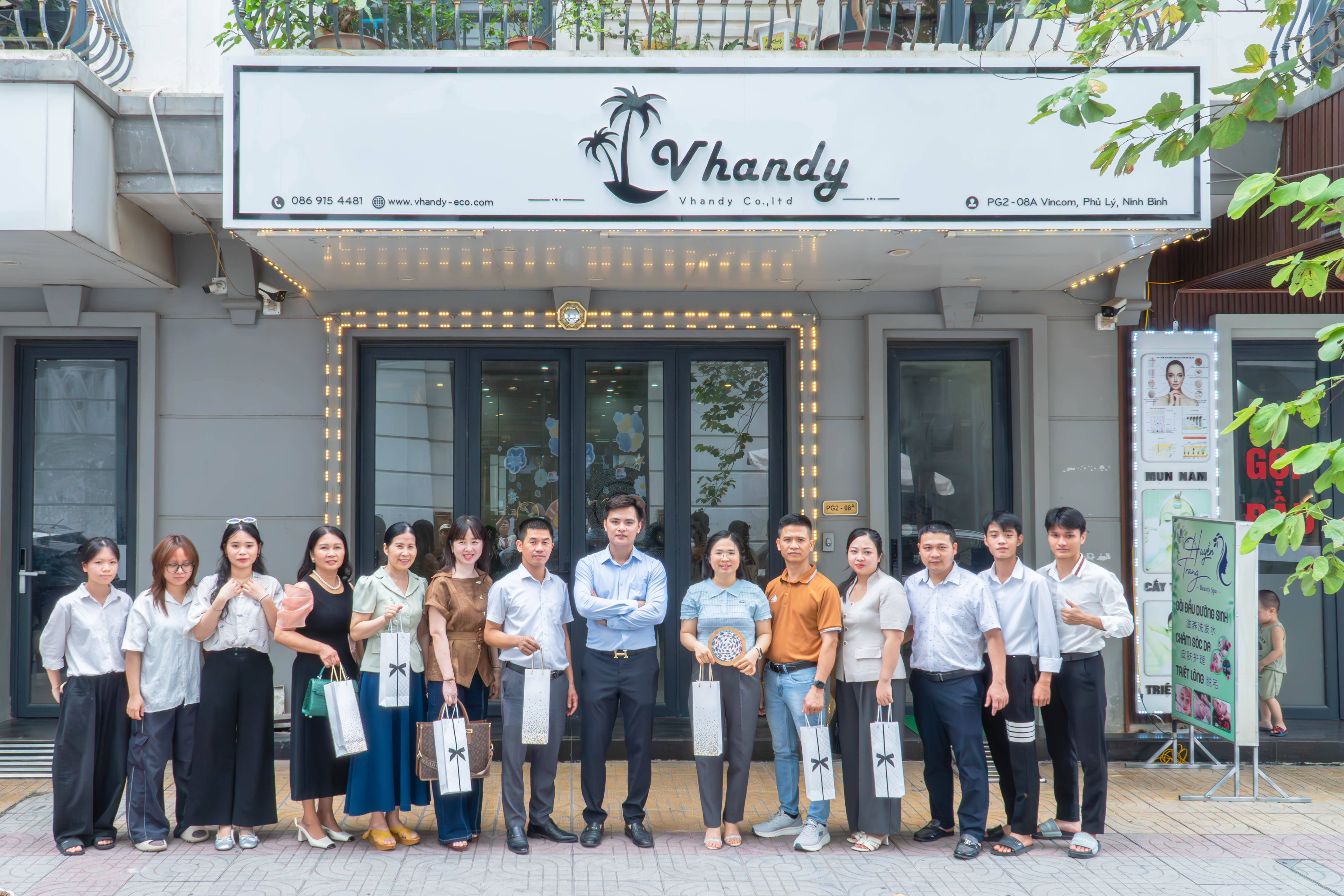 Vhandy đón đoàn Hội Doanh nhân trẻ tỉnh Ninh Bình đến thăm và làm việc