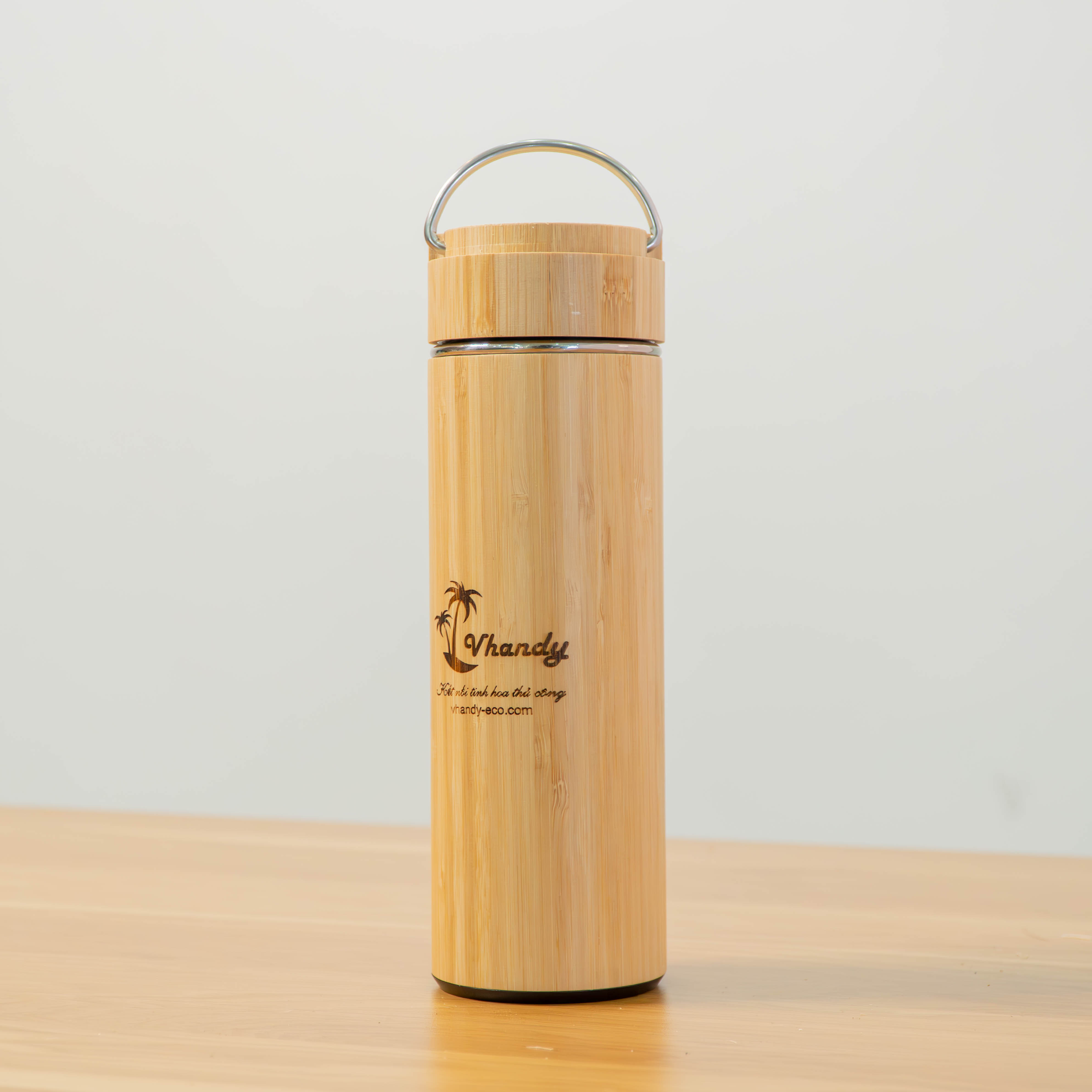 Bình Nước Tre Khắc Hoa Sen