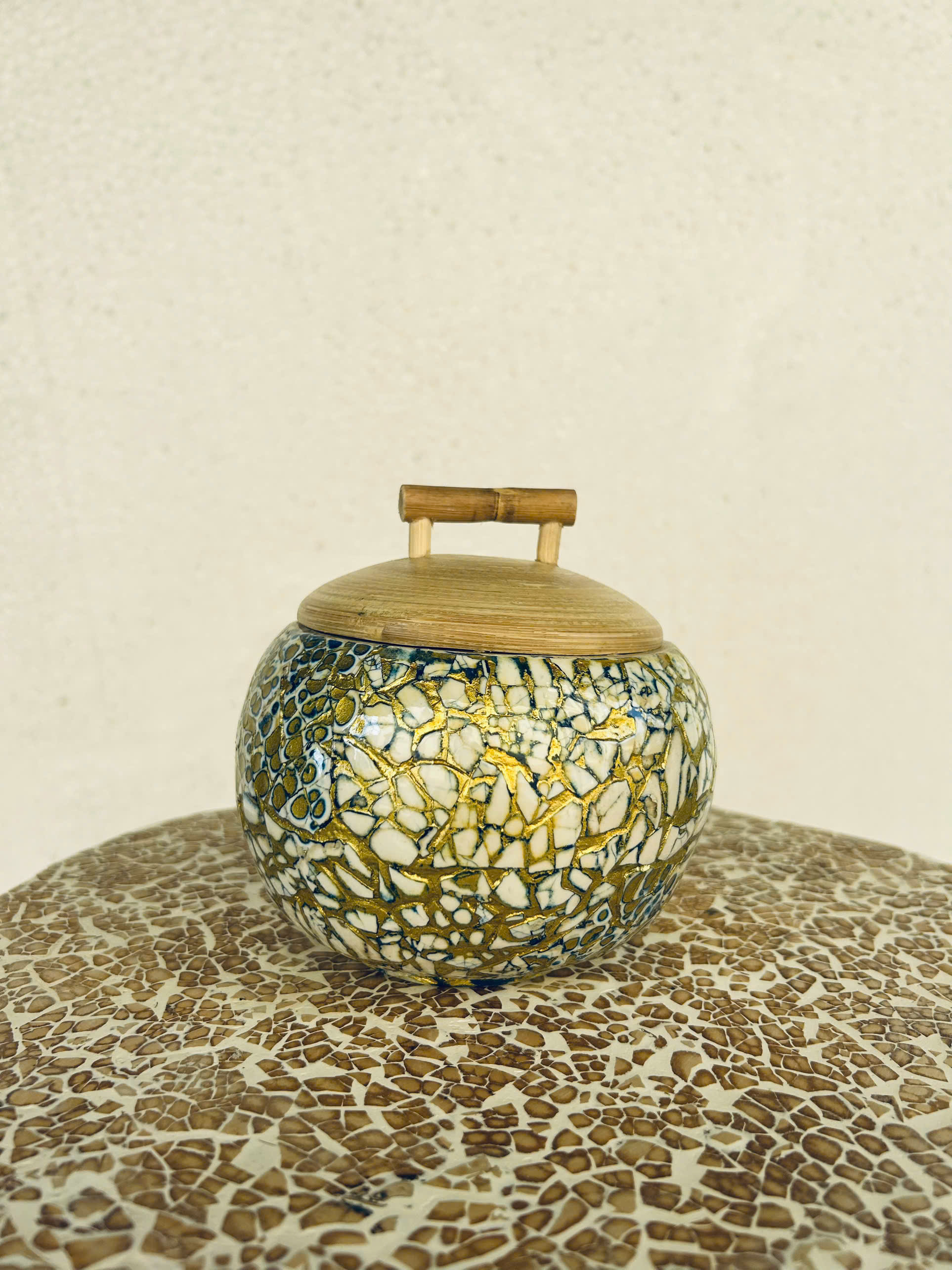 Hộp Táo Tròn VH-06993377