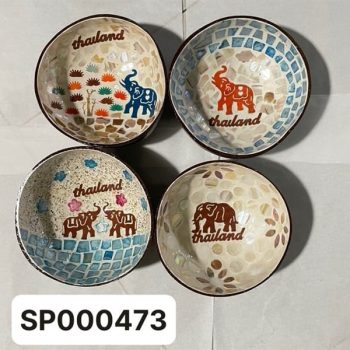 Bát dừa khảm trai voi